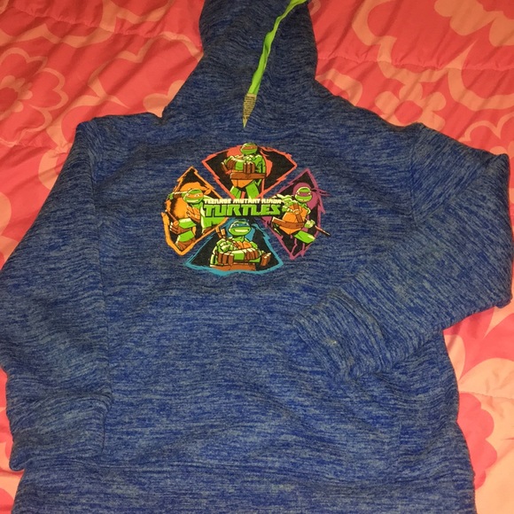 BUNDLE OF THREE SWEATERS - Picture 7 of 8